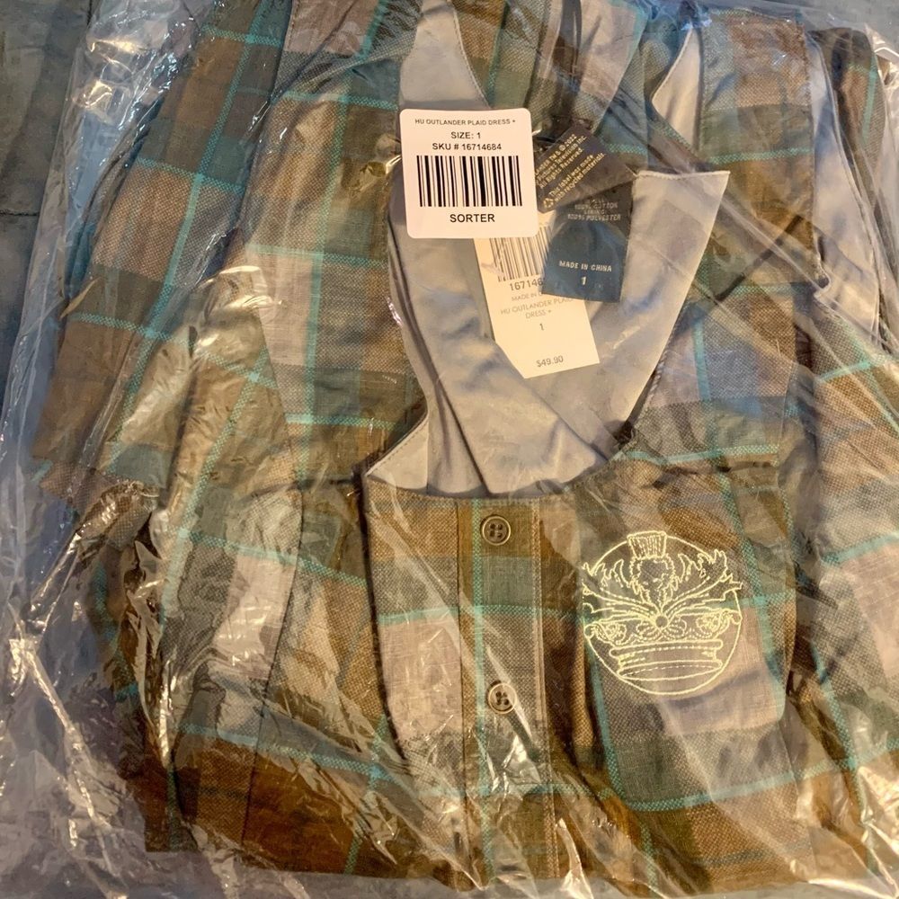 OutlanderĀ PlaidāTankĀ Dress - Picture 4 of 6